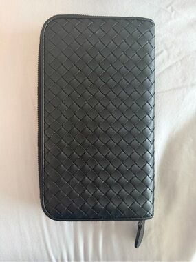 Authentic BOTTEGA VENETA Authentic Leather Long Wallet Intrecciato Black